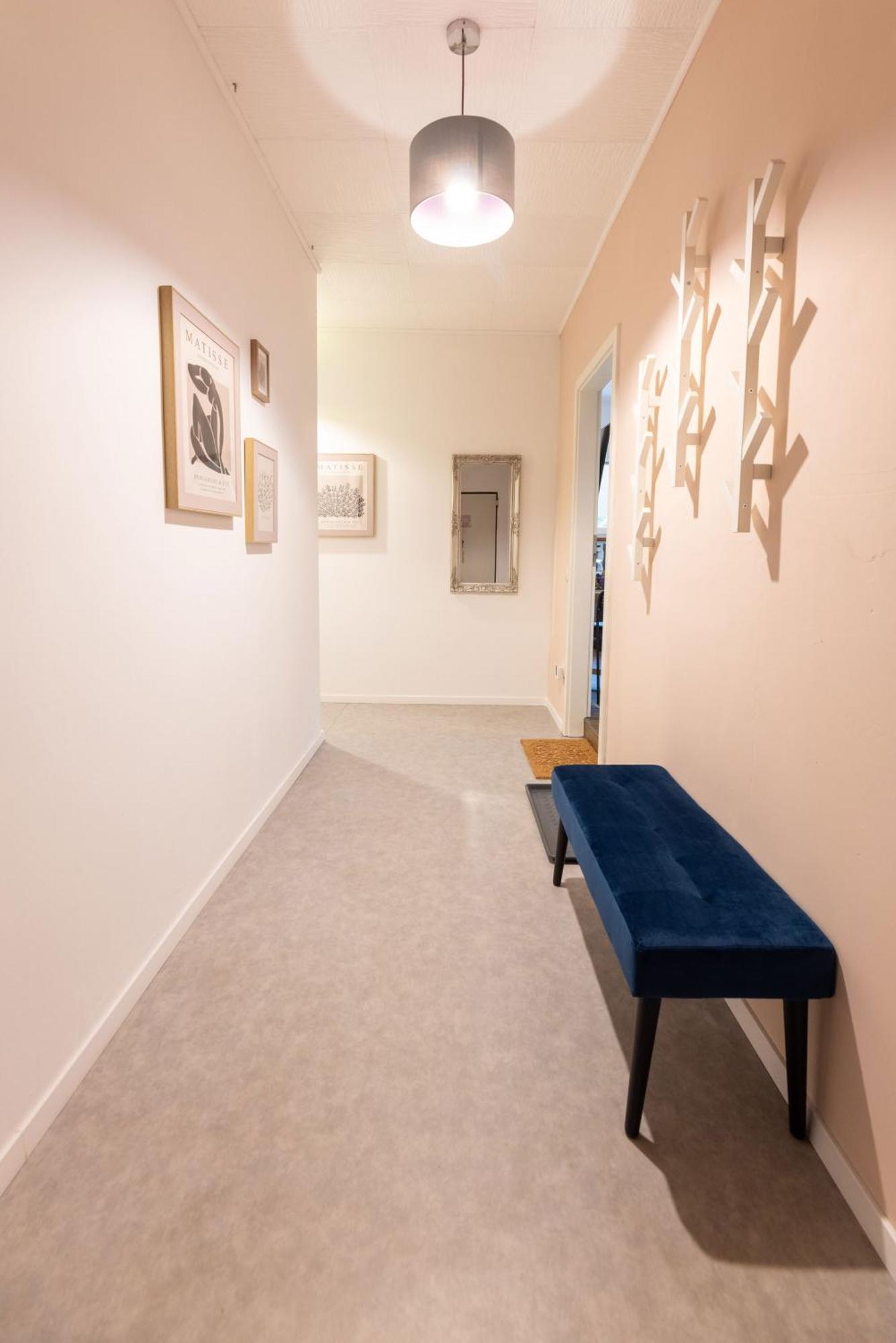 Ideal Fuer Kurze Aufenthalte - Gemuetliches 1-Zimmer-Apartment Adelsdorf Exterior photo